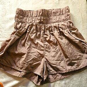 FREE PEOPLE MOVEMENT SHORTS ..(X-SMALL) THE WAY HOME SHORTS